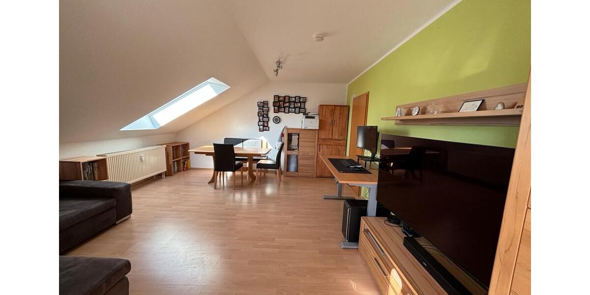 Dachgeschoßwohnung Diedorf - 3 Zimmer, 69 m&sup2;, 330.000&euro; | Angebot:25406774