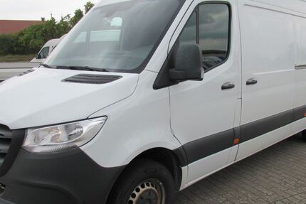 Mercedes-Benz Sprinter 244.359 km 16.800 &euro; Rattelsdorf 96179