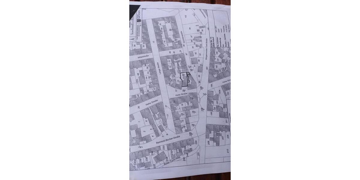 Mehrfamilienhaus, Wohnhaus Adorf/Vogtland Vogtland - 12 Zimmer, 300 m&sup2;, 70.000&euro; | Angebot:25784240