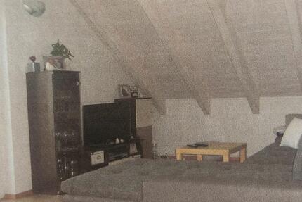 Schöne und helle 2-Zimmer Dachgeschoss-Wohnung in Metten 2 zimmer