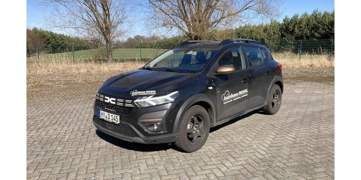 Dacia Sandero 4.800 km 19.750 &euro; Hoyerswerda 02977