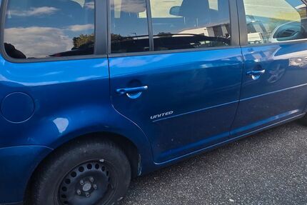 VW Touran 211.000 km 1.500 € Lahr schwartzwald 77933