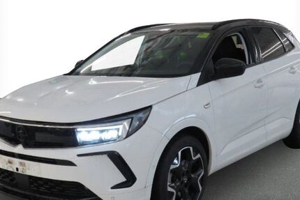 Opel Grandland (X) 17.428 km 27.940 &euro; Ahlen 59229
