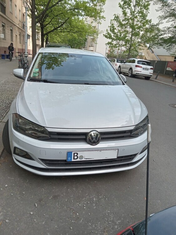 VW Polo 61.150 km 11.600 € Berlin 10178