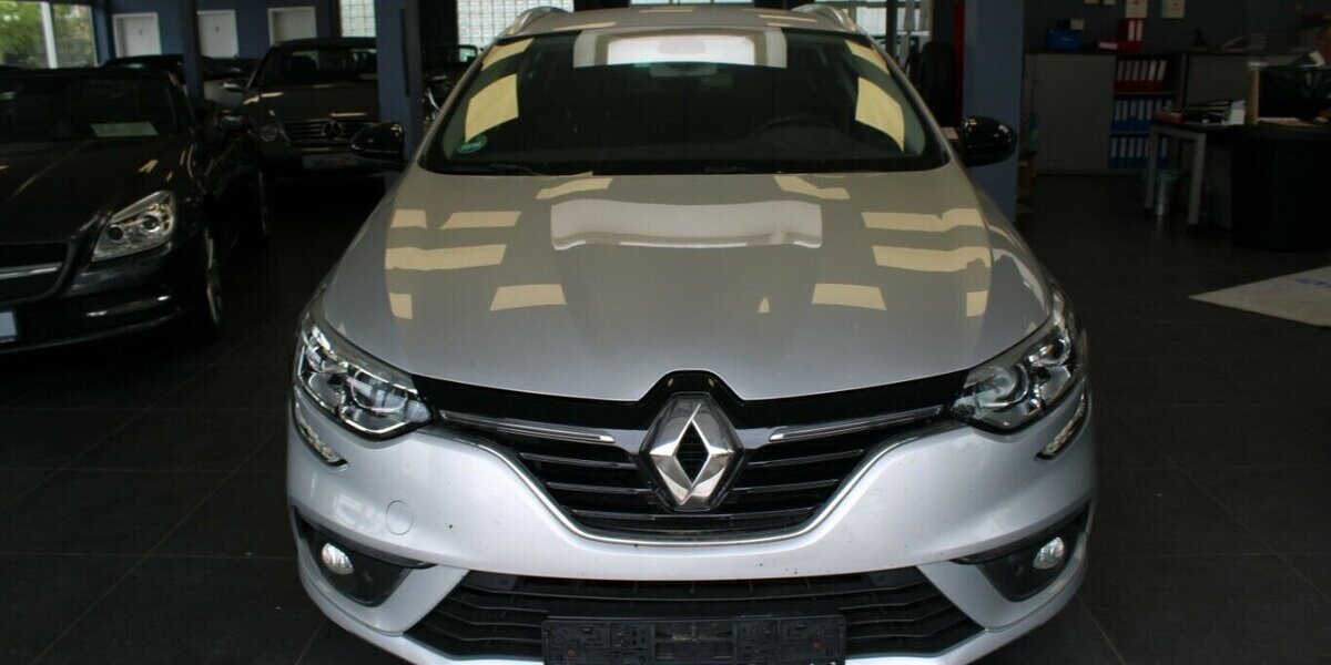 Renault Megane Grandtour TCe 140 GPF Limited 78.065 km 11.980 &euro; Euskirchen 53881