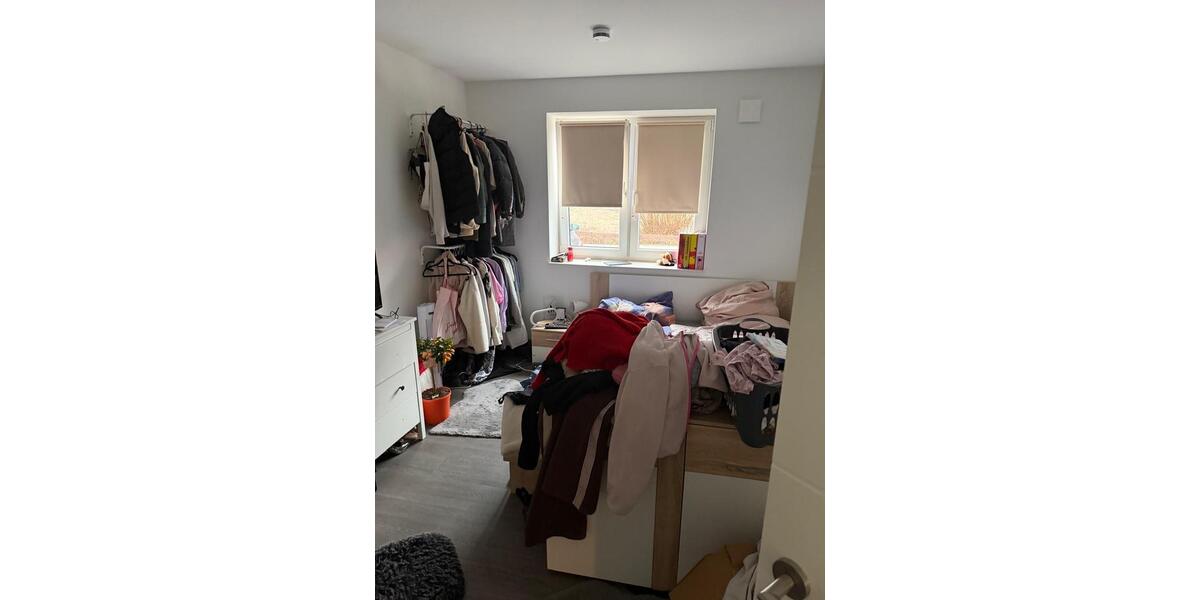 Erdgeschoßwohnung Albersdorf - 4 Zimmer, 94 m&sup2;, 1.290&euro; | Angebot:25284093