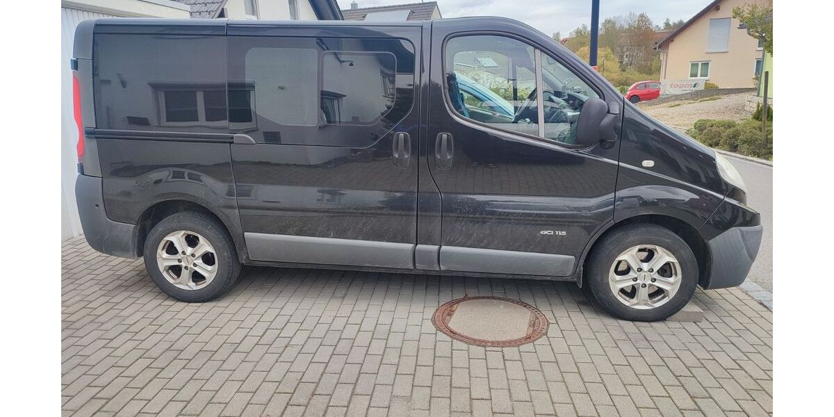 Renault Trafic 284.000 km 6.200 &euro; RIEDLINGEN 88499