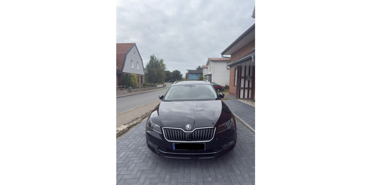 Skoda Superb 163.000 km 15.800 &euro; Lütjenwestedt 25585