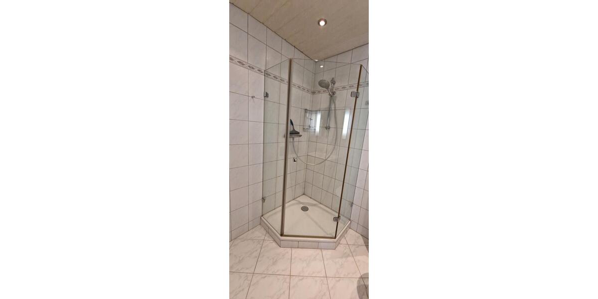 Doppelhaushälfte Hemsbach - 7 Zimmer, 138 m&sup2;, 495.000&euro; | Angebot:26196905