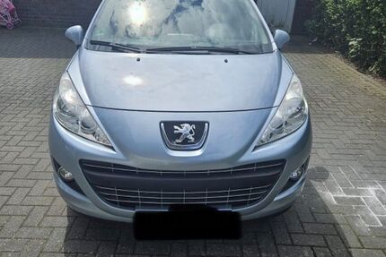 Peugeot 207 151.000 km 2.800 &euro; Diepholz 49356