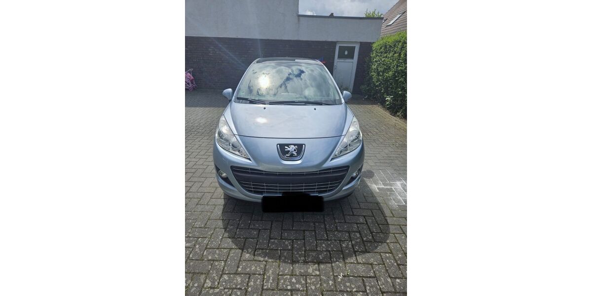 Peugeot 207 151.000 km 2.800 &euro; Diepholz 49356