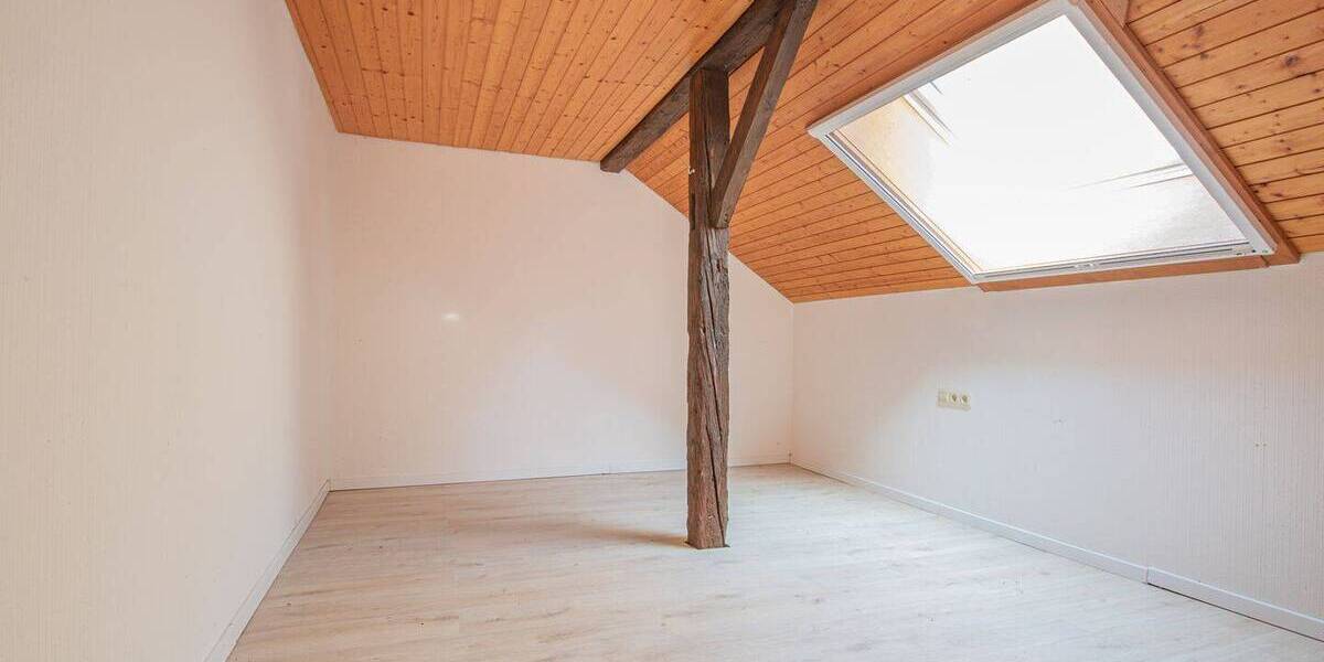 Einfamilienhaus Albbruck Buch - 9 Zimmer, 169 m&sup2;, 290.000&euro; | Angebot:26189571