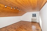 Interessantes Mehrfamilienhaus als Kapitalanlage oder Mehrgenerationenwohnen - Mehrfamilienhaus, Wohnhaus Waldmünchen | Angebot:25991949