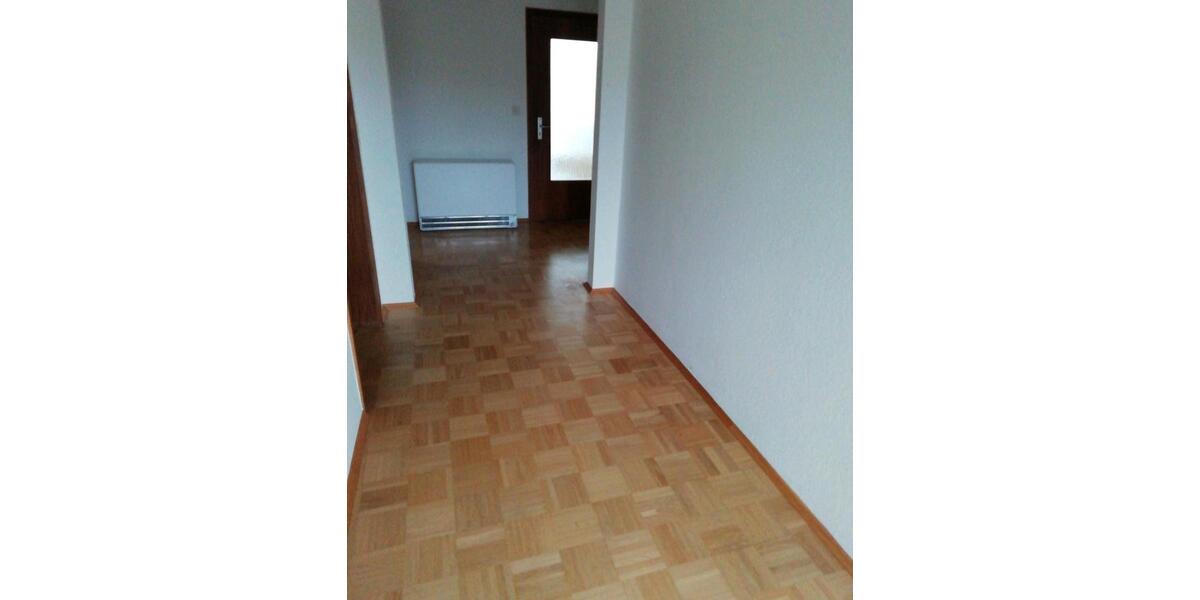 Mehrfamilienhaus, Wohnhaus Biebertal - 13 Zimmer, 340 m&sup2;, 420.000&euro; | Angebot:26802986