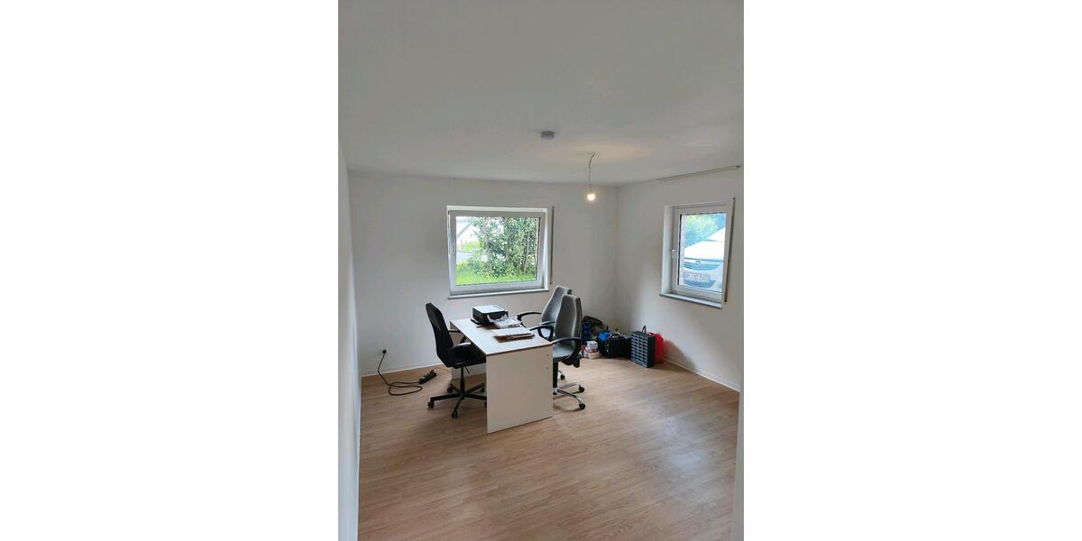 Erdgeschoßwohnung Waldbröl - 3 Zimmer, 70 m&sup2;, 700&euro; | Angebot:26414561