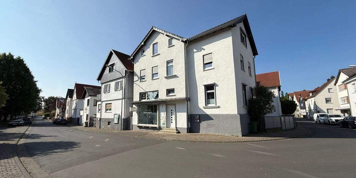 Erstbezug nach Sanierung: Attraktive Single-Pärchen-Wohnung in zentraler Lage von Großen-Buseck 2 zimmer