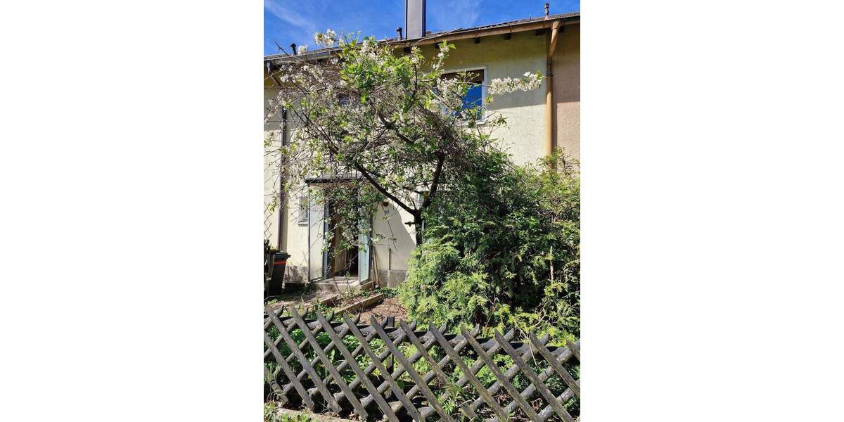 Reihenmittelhaus Forchheim - 5 Zimmer, 120 m&sup2;, 310.000&euro; | Angebot:26401161
