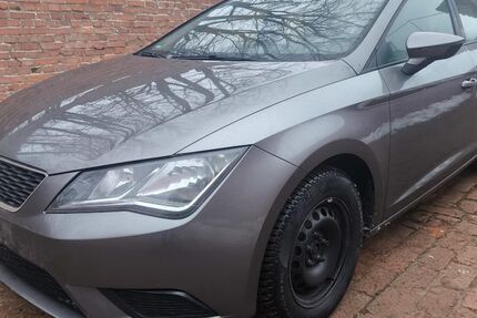 Seat Leon 328.000 km 4.990 &euro; Chemnitz 09116