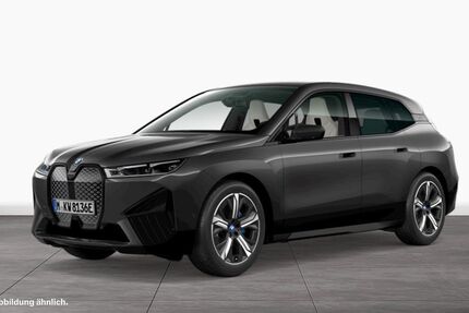 BMW iX 17.477 km 61.903 &euro; Barsbüttel bei Hamburg 22885