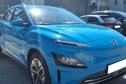 Hyundai KONA 40.754 km 17.000 &euro; Hennef 53773