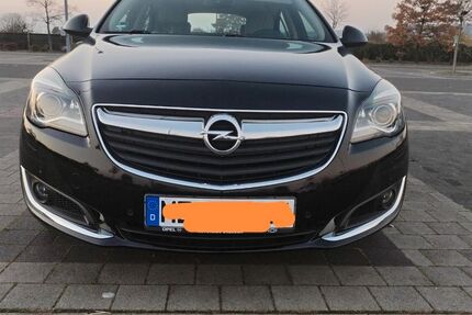 Opel Insignia 154.500 km 7.990 &euro; Radebeul 01445