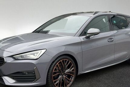 Cupra Leon 15.677 km 33.790 € Hamburg 22529