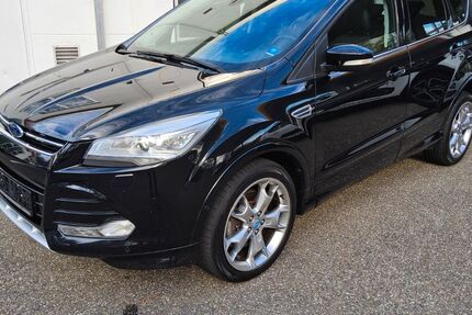 Ford Kuga 166.985 km 9.190 &euro; Ettlingen 76275