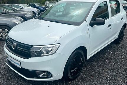 Dacia Sandero 85.400 km 5.990 &euro; Nimritz 07381