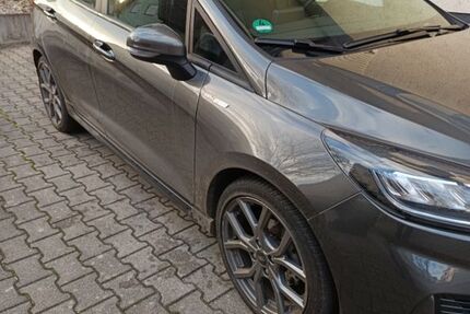 Ford Fiesta 59.000 km 15.450 &euro; Elchesheim-Illingen 76477