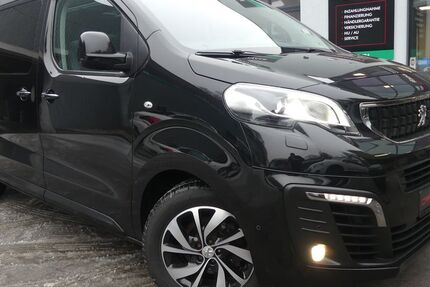 Peugeot Traveller 114.523 km 25.800 &euro; Berlin 13156