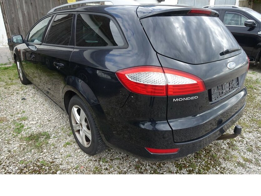 Mondeo Ambiente AHK abnehmbar Sony Sitzheizung