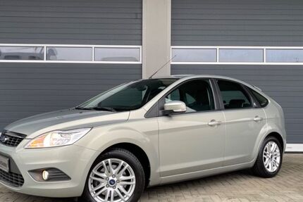 Ford Focus 107.000 km 5.900 € Nidderau 61130