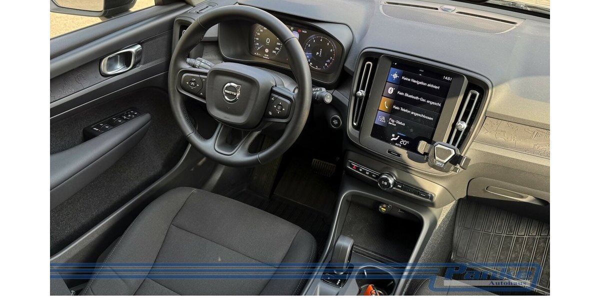 Volvo XC40 Essential 2WD 8G*LED*Virtuall*PDC*BT*Tempo* 15.156 km 25.990 &euro; Berlin 13187