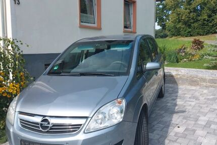 Opel Zafira 185.635 km 2.800 &euro; Crostwitz OT Horka 01920