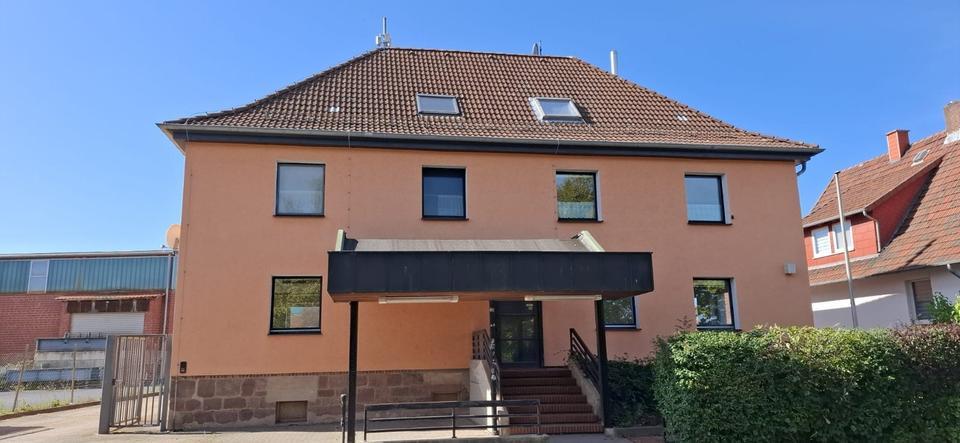 Helle und freundliche Gewerbefläche mit bester Verkehrsanbindung zimmer