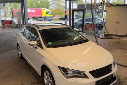 Seat Leon 199.999 km 9.900 € Hallbergmoos 85399