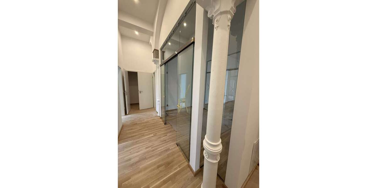 Etagenwohnung Crimmitschau - 4 Zimmer, 124 m&sup2;, 1.524&euro; | Angebot:27591656