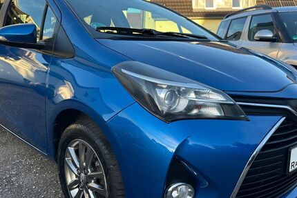 Toyota Yaris 67.969 km 7.990 &euro; Unterensingen 72669