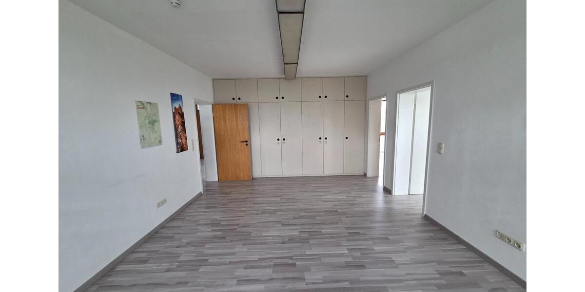 Gewerbeobjekt Schöneck - 870&euro; | Angebot:25335213