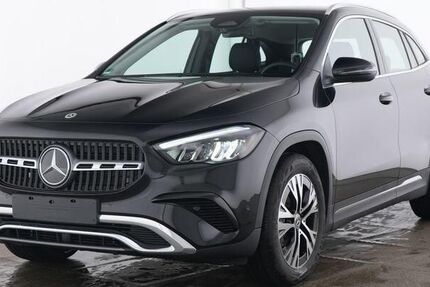 Mercedes-Benz GLA 180 1.300 km 37.440 &euro; Greifswald 17489