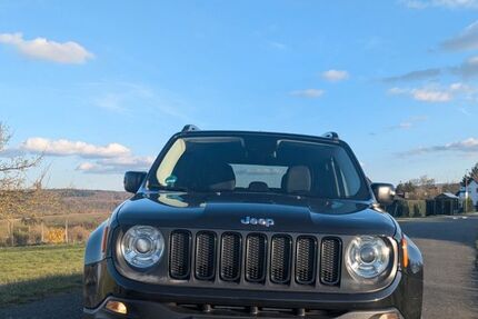 Jeep Renegade 149.000 km 11.500 &euro; Reckenroth 56370