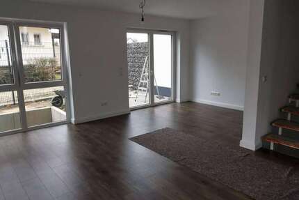 Haus zum Mieten in Rodgau 1.870 € 124 m² 5 zimmer