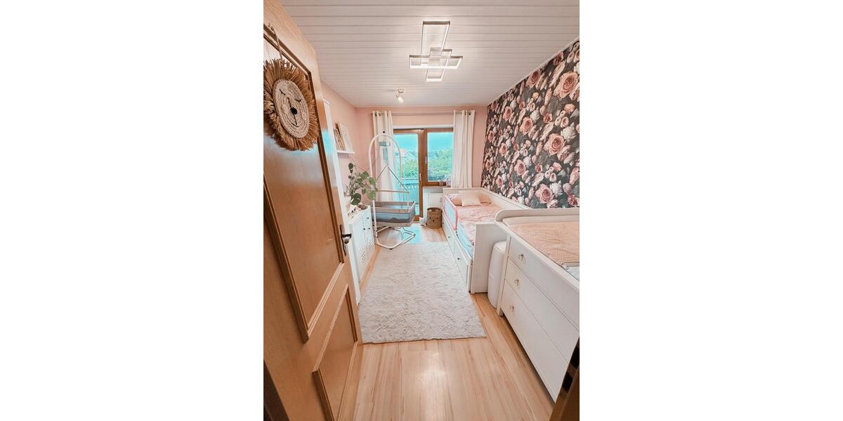 Etagenwohnung Weißenburg in Bayern - 4.5 Zimmer, 106 m&sup2;, 355.000&euro; | Angebot:26786253