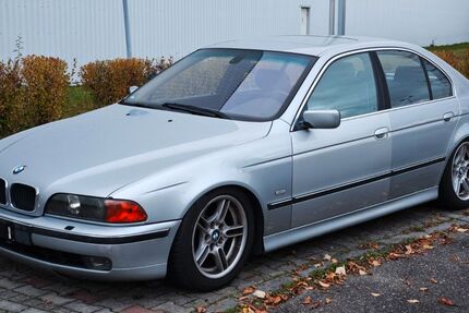 BMW 528 335.000 km 1.250 € Braschwitz 06188