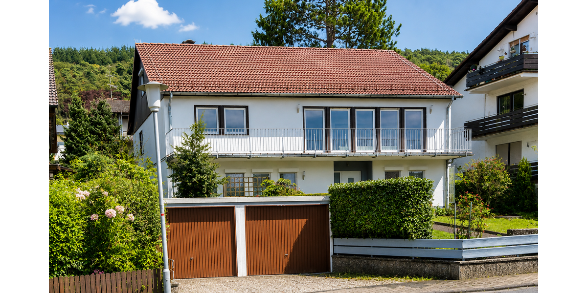 Einfamilienhaus Höchst im Odenwald - 9 Zimmer, 328 m&sup2;, 248.000&euro; | Angebot:26803267