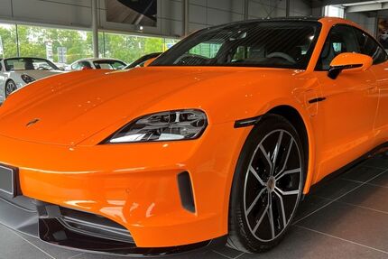 Porsche Taycan 8.000 km 149.900 &euro; Bielefeld 33719