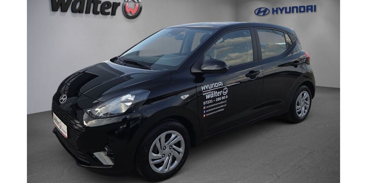 Hyundai i10 10.000 km 15.990 &euro; Pforzheim 75177