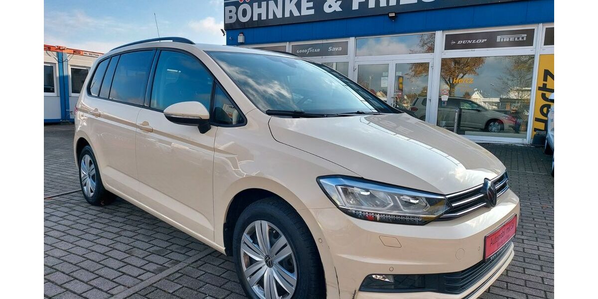 VW Touran 107.000 km 22.499 &euro; Leipzig 04328