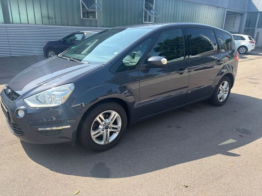 S-Max