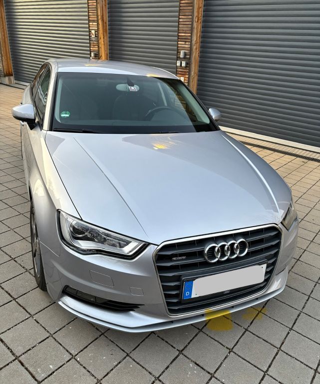 Audi A3 129.574 km 12.350 € Regensburg 93057